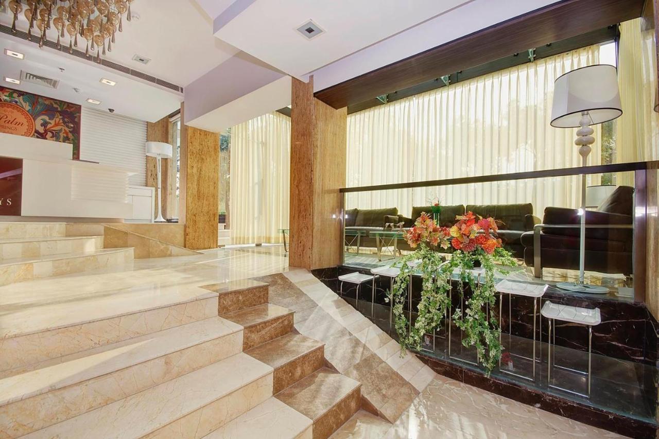 The Palm Spring A Boutique Hotel Naraina New Delhi Exterior photo